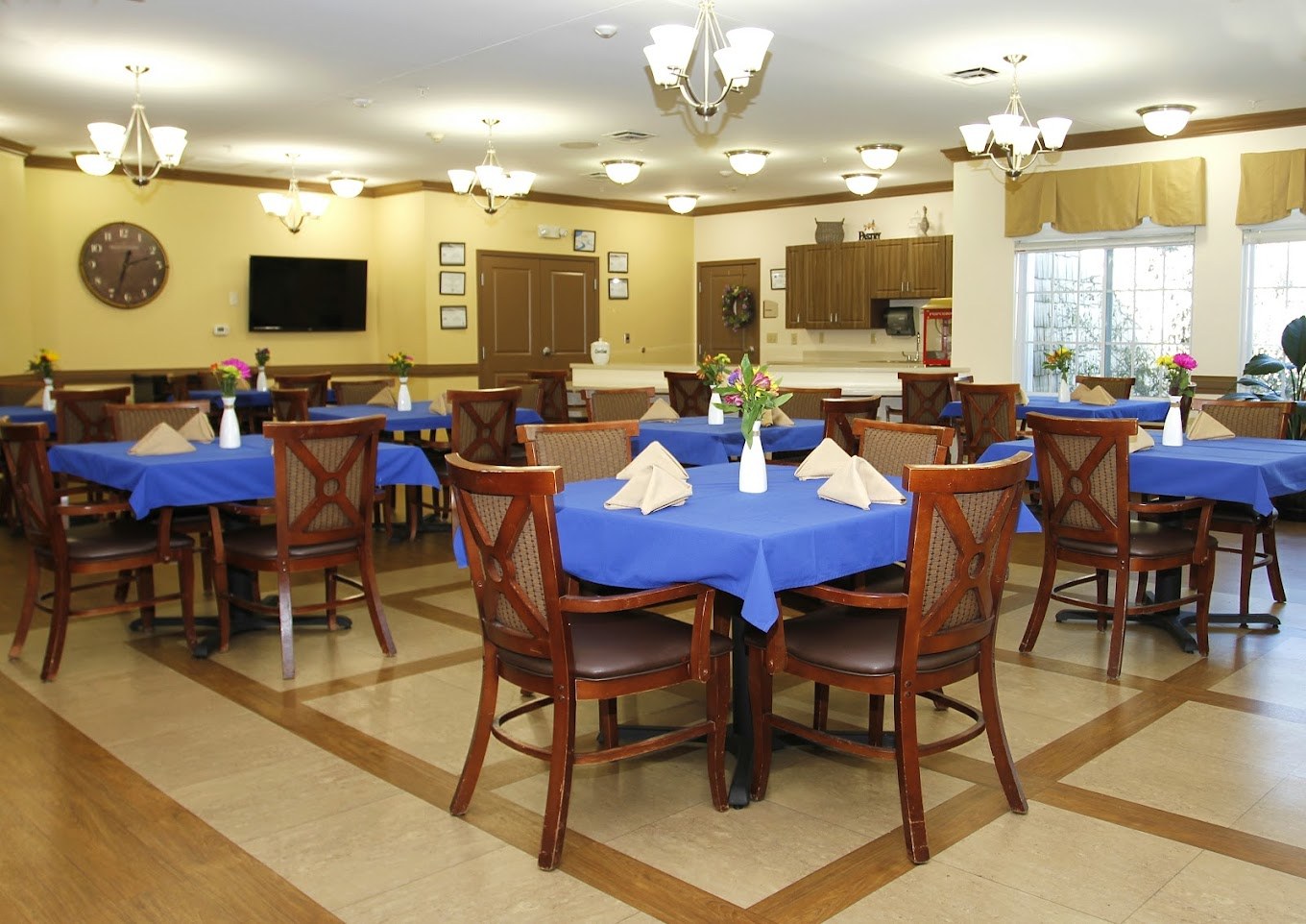 Dining Hall at Spring Arbor of Steele Creek, Charlotte North Carolina